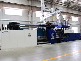 Plast indsprøjtningsmaskine